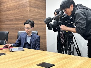 退職代行 やめたらええねん place picture